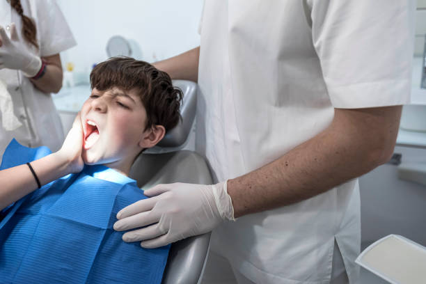 Best Emergency Dental Services for Seniors in Brackettville, TX
